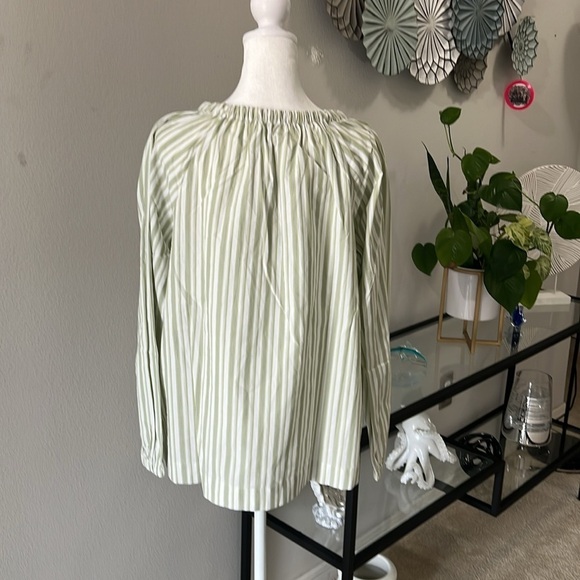 Nine West Jeans Laurel Green Stripe Tie Front blouse Size M - Picture 2 of 14